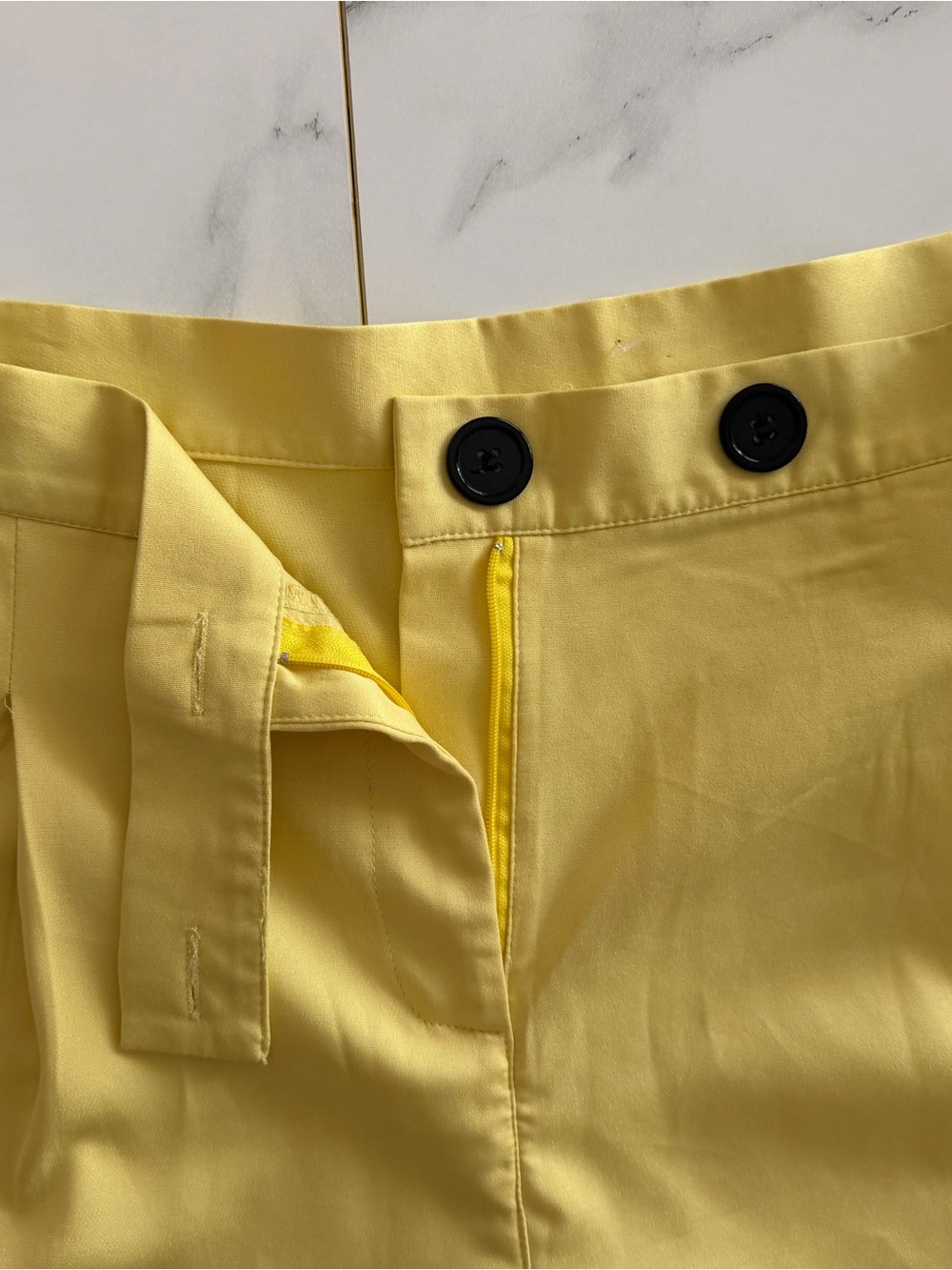 Yellow High-Waist Pleated Bermuda Shorts - Picture 2 of 8